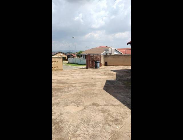 3 BEDROOM HOUSE FOR SALE IN NATURENA